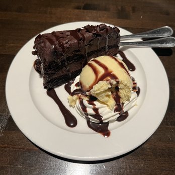Juniper Grill - Murrysville - Triple Chocolate Cake - New American Near Me - Murrysville, Pennsylvania