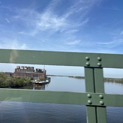 Burlington Bristol Bridge