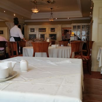 Granville Hotel - Breakfast Room at Granville - Hotels Near Me - Waterford, WD