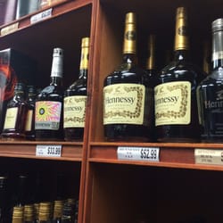 Garden Square Liquors