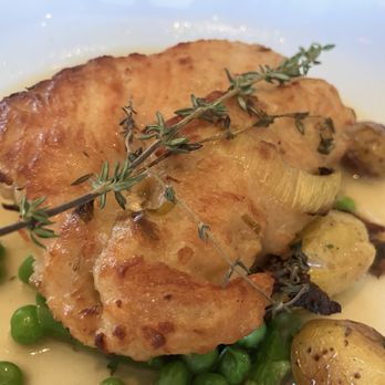Seasons 52 - White Wine Braised Chicken - Seafood Near Me - Birmingham, Alabama Seasons 52 - White Wine Braised Chicken - Seafood Near Me - Birmingham, Alabama