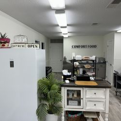 The Bakehouse Deli