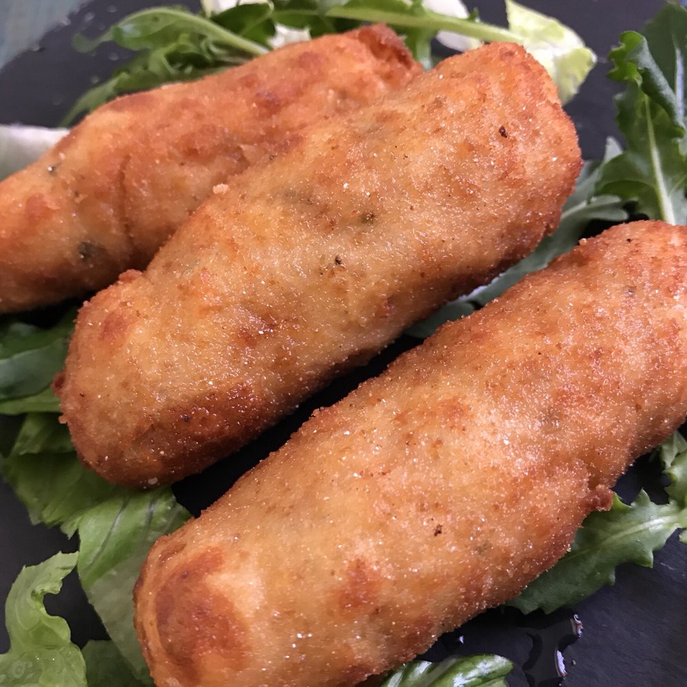 Poesia - Croquettes - Italian Near Me - Roca Vecchia, LE