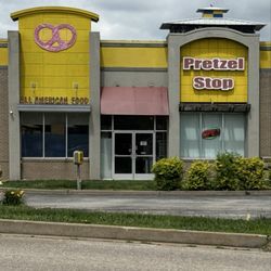 Pretzel Stop - Exterior view