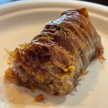 BB Cafe - Baklava - 3/5 quality - Coffee & Tea Near Me - Richmond Hill, Ontario