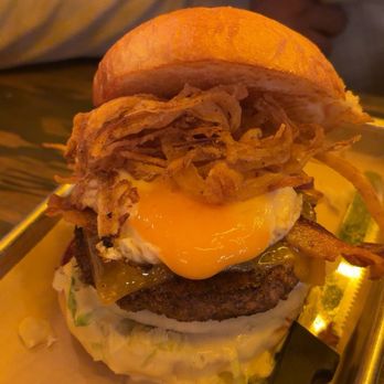 Hopdoddy Burger Bar - Farmhouse Deluxe - Burgers Near Me - Cedar Park, Texas Hopdoddy Burger Bar - Farmhouse Deluxe - Burgers Near Me - Cedar Park, Texas
