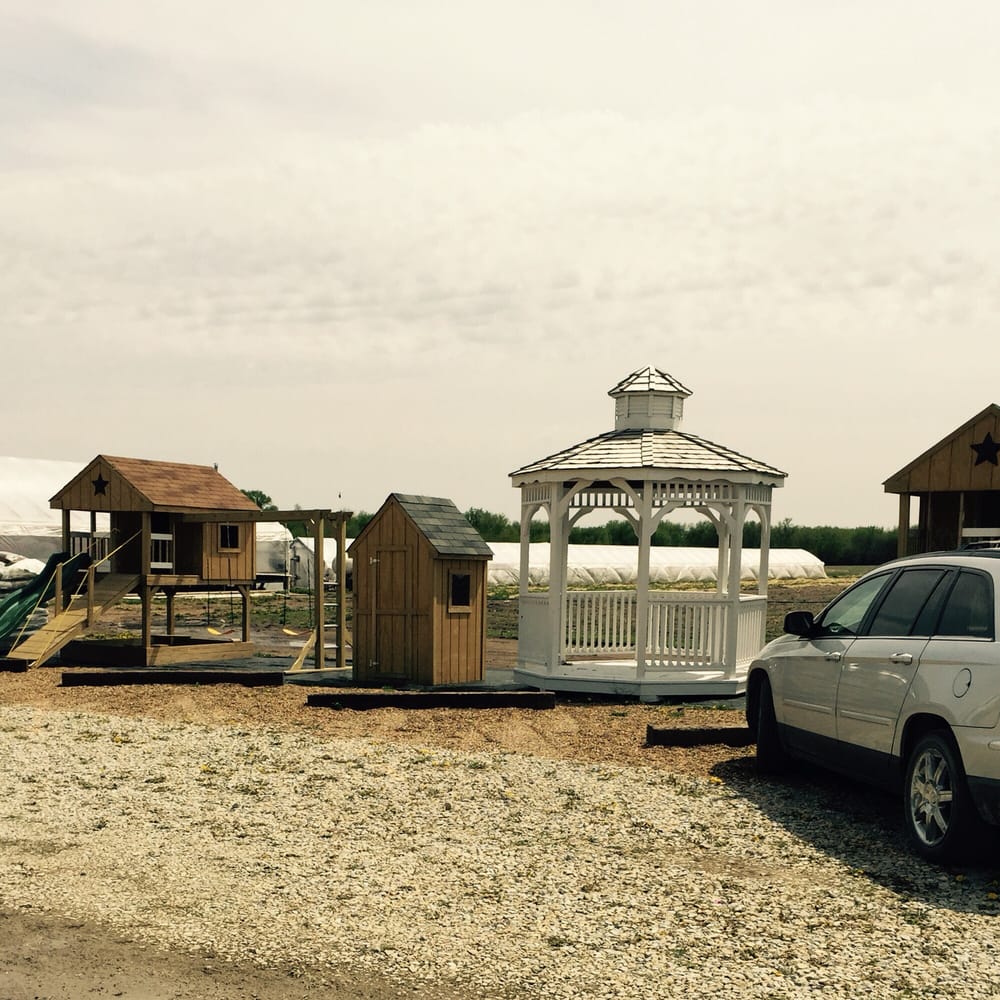 OAK GROVE GREENHOUSE Updated June 2024 1040 Exeter Ave, Alta Vista