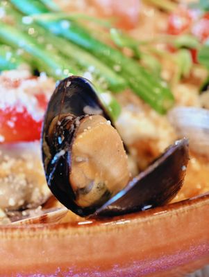 Woven Seafood & Chophouse by null