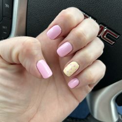 KMZ Nails & Spa