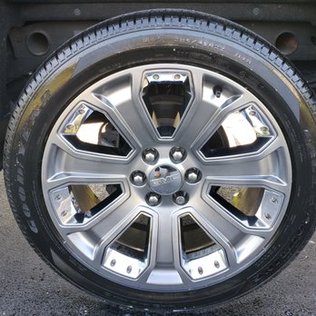 Burlington Chrysler Dodge Jeep RAM - Auto Repair Near Me - Burlington, New Jersey