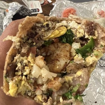 El Castillito - Inside Breakfast Burrito I added hash browns - Mexican Near Me - San Francisco, California El Castillito - Inside Breakfast Burrito I added hash browns - Mexican Near Me - San Francisco, California