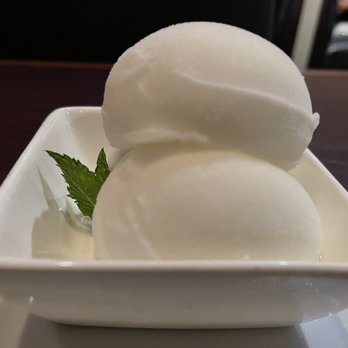 Arrowhead Grill - Lemon Sorbet - Seafood Near Me - Glendale, Arizona