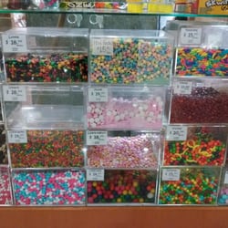 Caramela - Candies!