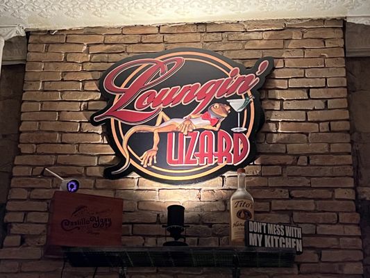 Loungin' Lizard by null