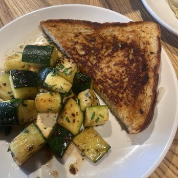 George + Kin's Diner - Diners Near Me - Napa, California George + Kin's Diner - Diners Near Me - Napa, California
