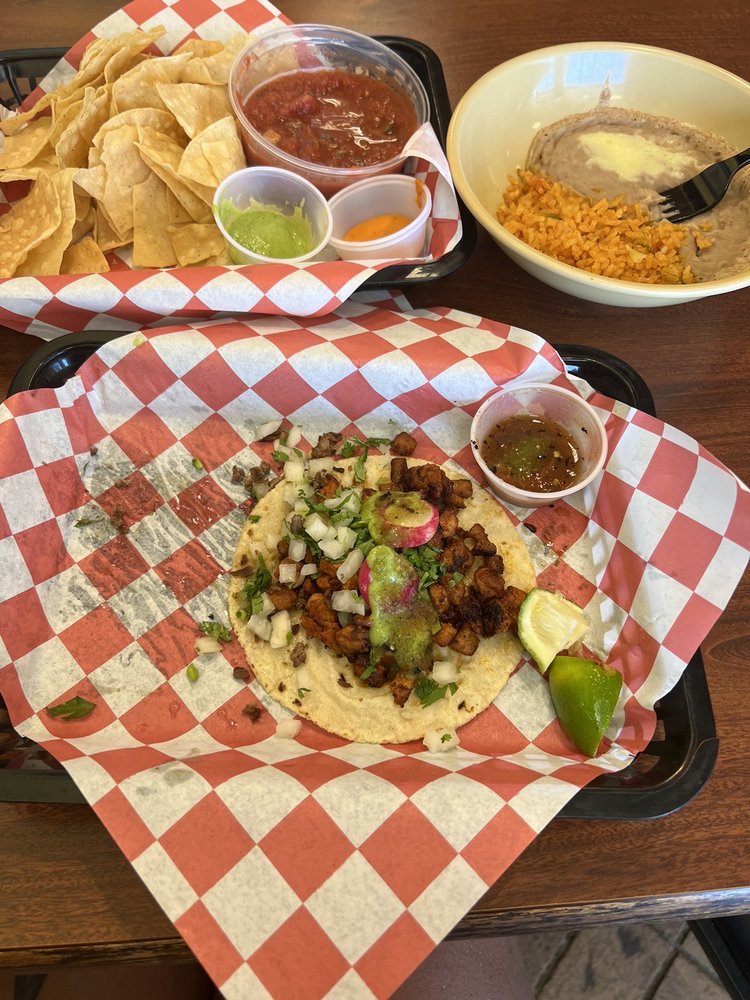Tacos Way — Mexican restaurant in Lynn Haven