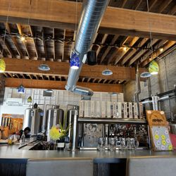 Hoquiam Brewing Company - Great ambiance