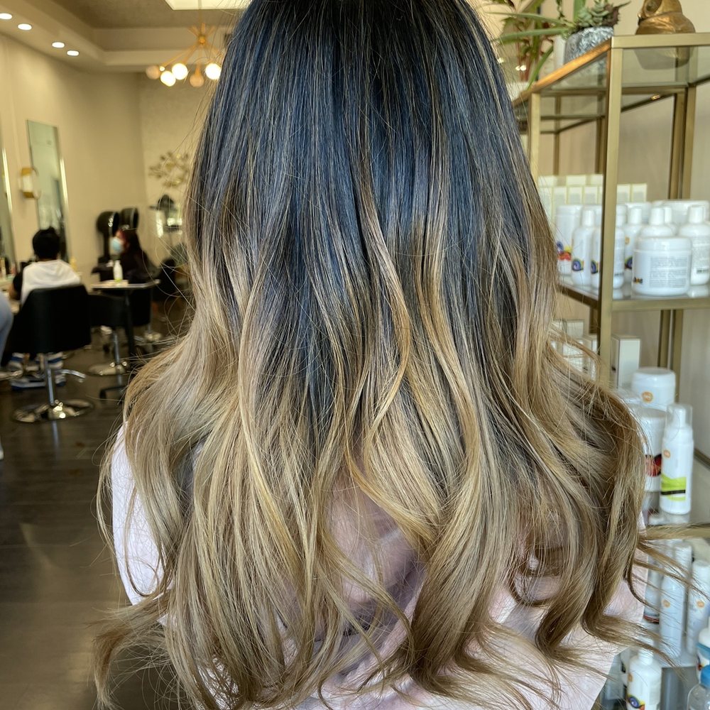 Workshop Salon - Hair Stylists Near Me - Los Angeles, California Workshop Salon - Hair Stylists Near Me - Los Angeles, California