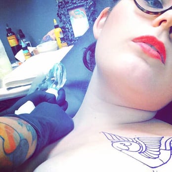 Ink Injection Tattoo Parlor - Getting tattoo'd by Bonnie. - Tattoo Near Me - Spring, Texas