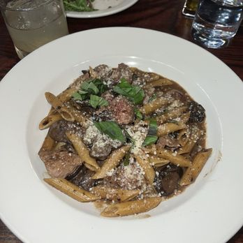 Cibo Vino - Beef tips penne - Italian Near Me - Omaha, Nebraska Cibo Vino - Beef tips penne - Italian Near Me - Omaha, Nebraska