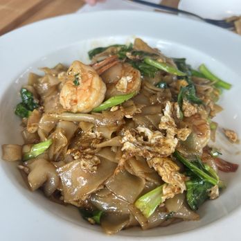 The Taste Kitchen - Padsee ew - Thai Near Me - Culver City, California The Taste Kitchen - Padsee ew - Thai Near Me - Culver City, California