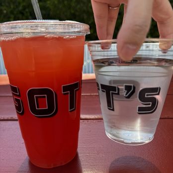 Gott's St. Helena - House-Made Strawberry Lemonade ($4.99) and water - Burgers Near Me - Saint Helena, California Gott's St. Helena - House-Made Strawberry Lemonade ($4.99) and water - Burgers Near Me - Saint Helena, California