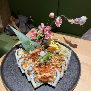 Sumo Asian Kitchen - Volcano Roll - Asian Fusion Near Me - Davie, Florida
