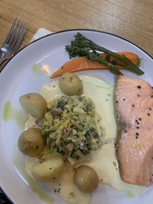 Watsons Bistro by null