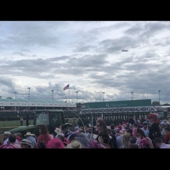 Churchill Downs - Horse Racing Near Me - Louisville, Kentucky