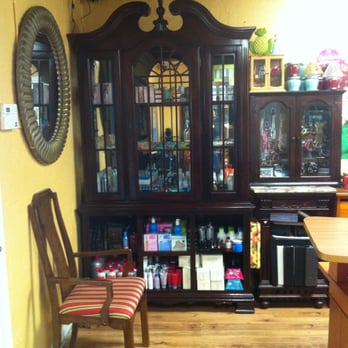 Ruby's Place - Hair Salons Near Me - Miami, Florida Ruby's Place - Hair Salons Near Me - Miami, Florida