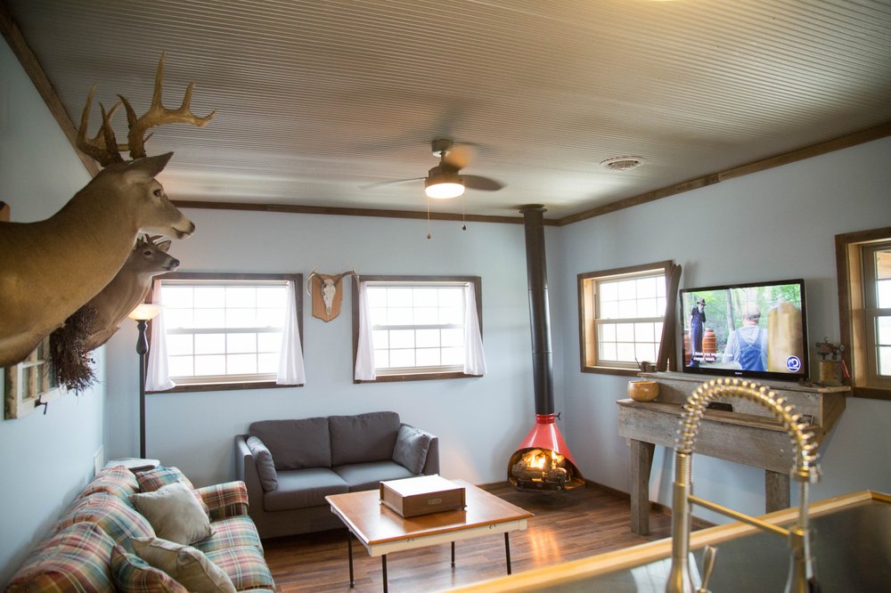 SANDSTONE POINT VACATION CABIN Updated August 2024 14 Photos 5854