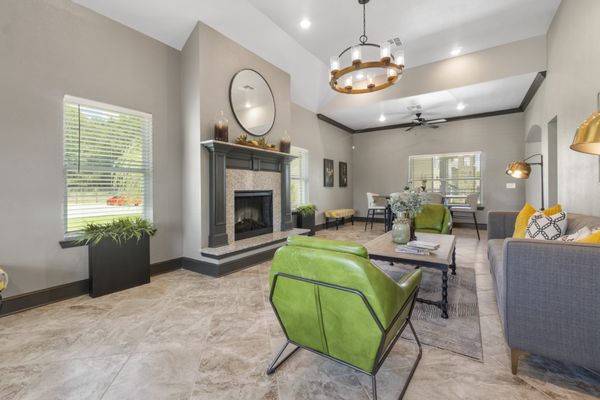 Willow Creek Apartment Homes