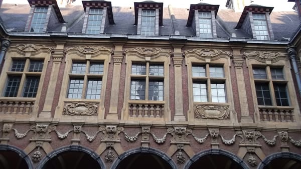 La Vieille Bourse by null