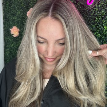 Bombshell Color Bar - Highlights - Hair Salons Near Me - San Diego, California Bombshell Color Bar - Highlights - Hair Salons Near Me - San Diego, California