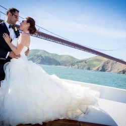 Commodore Cruises & Events - Have your perfect wedding on the San Francisco Bay, with the city-by-the-bay backdrop, on a beautiful yacht with Commodore Cruises & Events.