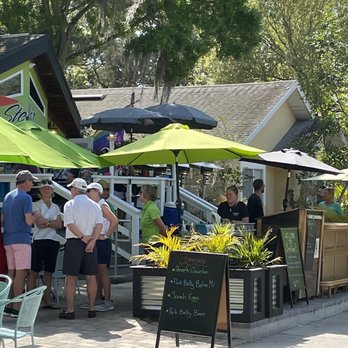 Stella's - Outside, nice large patio - Delis Near Me - Gulfport, Florida Stella's - Outside, nice large patio - Delis Near Me - Gulfport, Florida