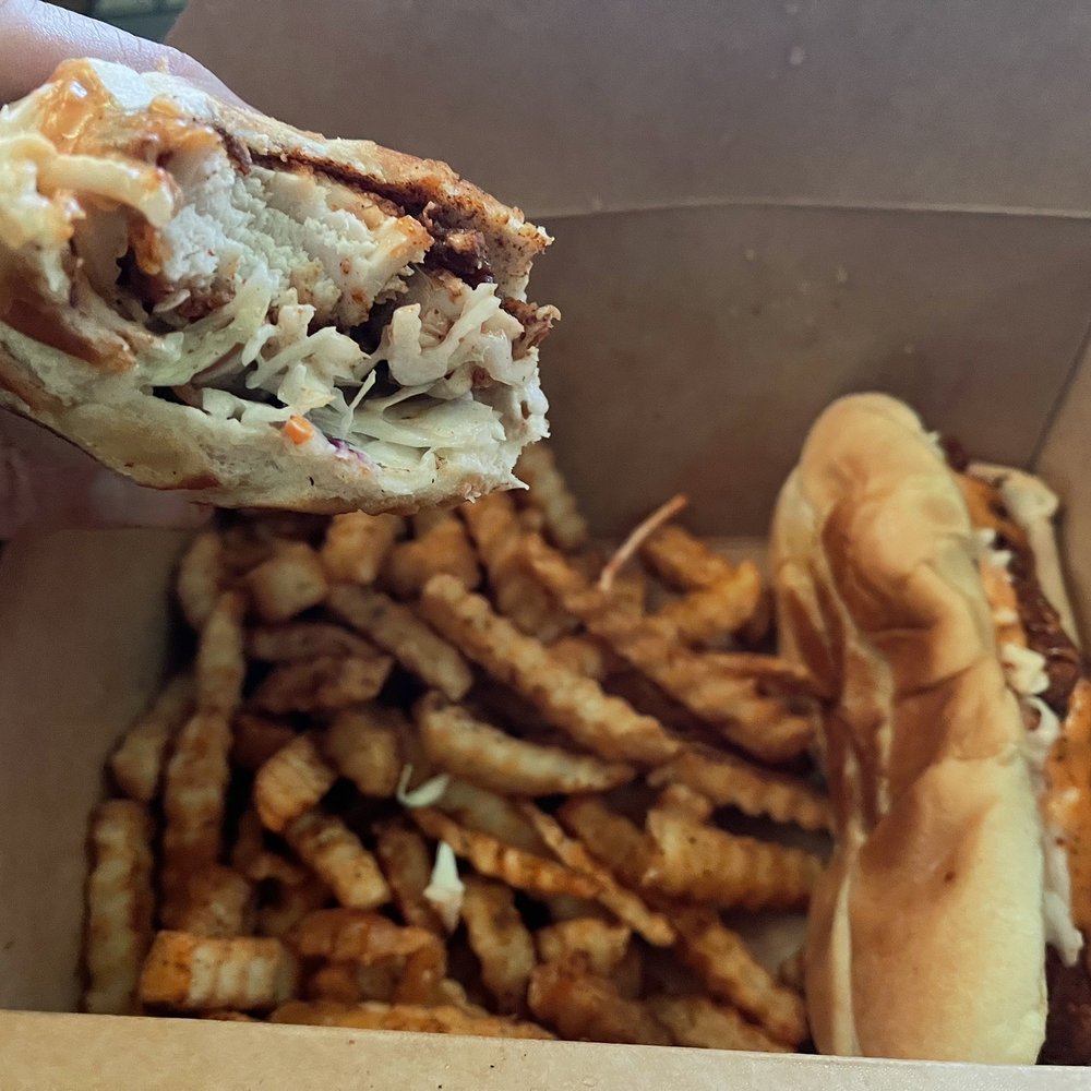 Richie’s Hot Chicken - 3. The Rich Special, Medium Hot - Chicken Shop Near Me - West Covina, California Richie’s Hot Chicken - 3. The Rich Special, Medium Hot - Chicken Shop Near Me - West Covina, California