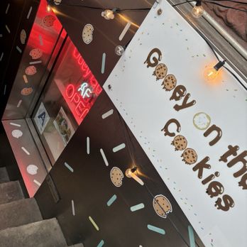 Gooey on The Inside - Stairway to gooey cookies - Desserts Near Me - New York, New York Gooey on The Inside - Stairway to gooey cookies - Desserts Near Me - New York, New York
