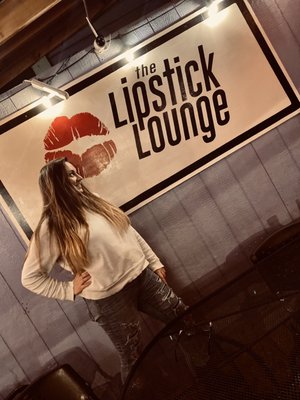 The Lipstick Lounge by null