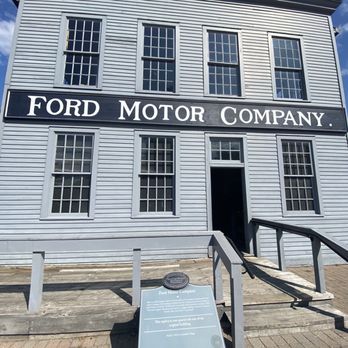 Greenfield Village - Museums Near Me - Dearborn, Michigan