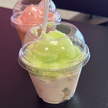 La Michoacana Golden - Lime and cookie dough - Ice Cream & Frozen Yogurt Near Me - Murrieta, California La Michoacana Golden - Lime and cookie dough - Ice Cream & Frozen Yogurt Near Me - Murrieta, California