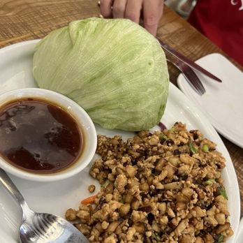 California Pizza Kitchen - Lettuce wrap Chicken - Pizza Near Me - Las Vegas, Nevada California Pizza Kitchen - Lettuce wrap Chicken - Pizza Near Me - Las Vegas, Nevada
