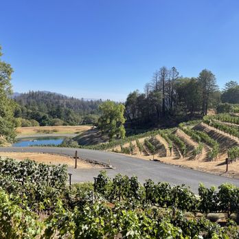 Pride Mountain Vineyards - Wineries Near Me - St. Helena, California Pride Mountain Vineyards - Wineries Near Me - St. Helena, California