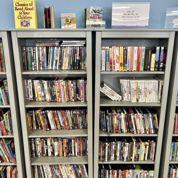 Thrifty Threads - Books - Thrift Stores Near Me - Indianapolis, Indiana