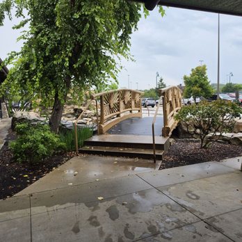 Bass Pro Shops - Guns & Ammo Near Me - Gurnee, Illinois