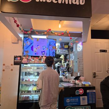 Mochiido - Storefront - Donuts Near Me - Flushing, New York Mochiido - Storefront - Donuts Near Me - Flushing, New York