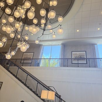 The Knott's Hotel - Lobby ceiling - Hotels Near Me - Buena Park, California