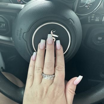 Luxe Nails On Lemmon - Nail Salons Near Me - Dallas, Texas Luxe Nails On Lemmon - Nail Salons Near Me - Dallas, Texas
