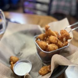 BrickHouse Barbecue & Brew - Cheese curds