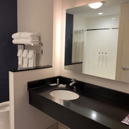 Nice bathroom